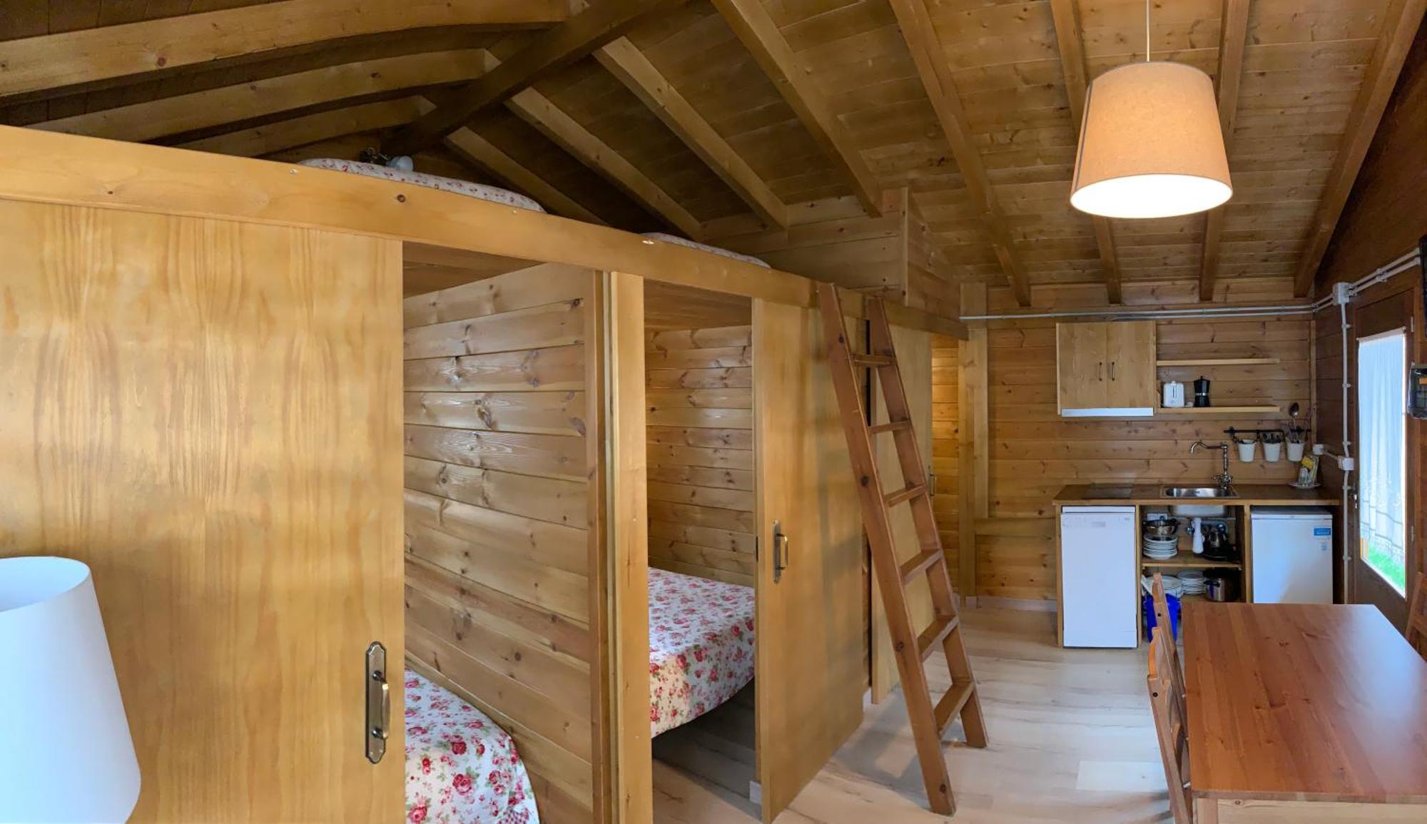 Camping Puigcercos Borredá 外观 照片