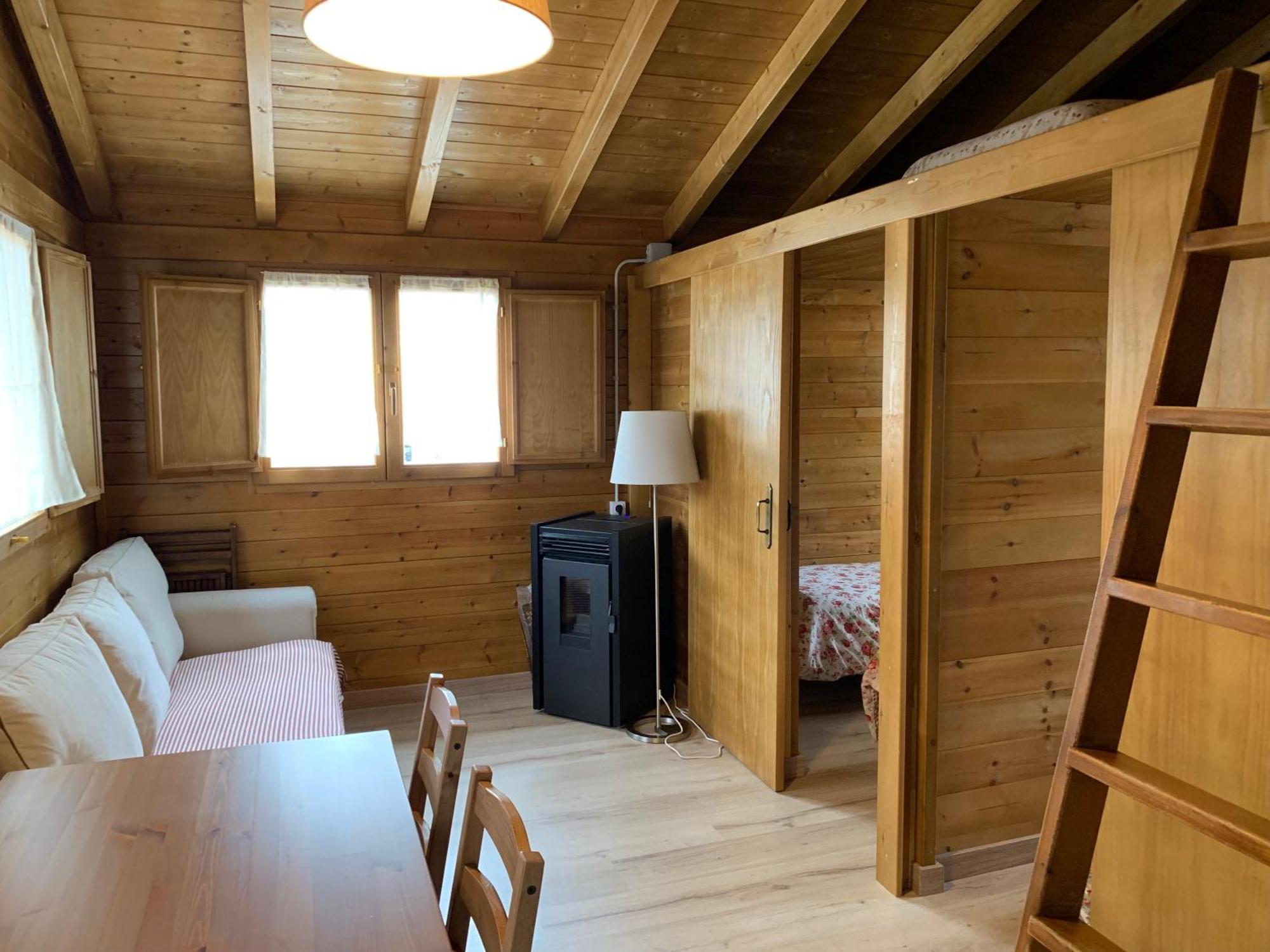 Camping Puigcercos Borredá 外观 照片