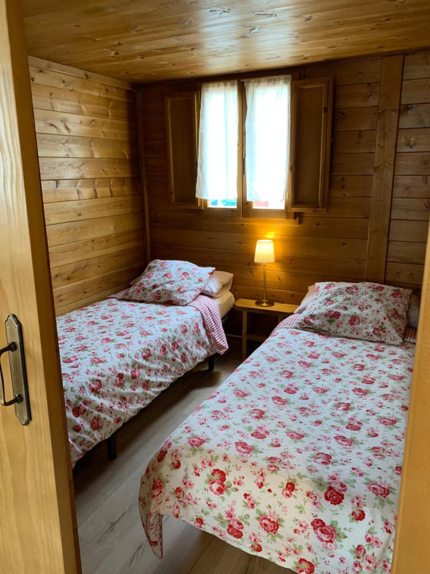 Camping Puigcercos Borredá 外观 照片