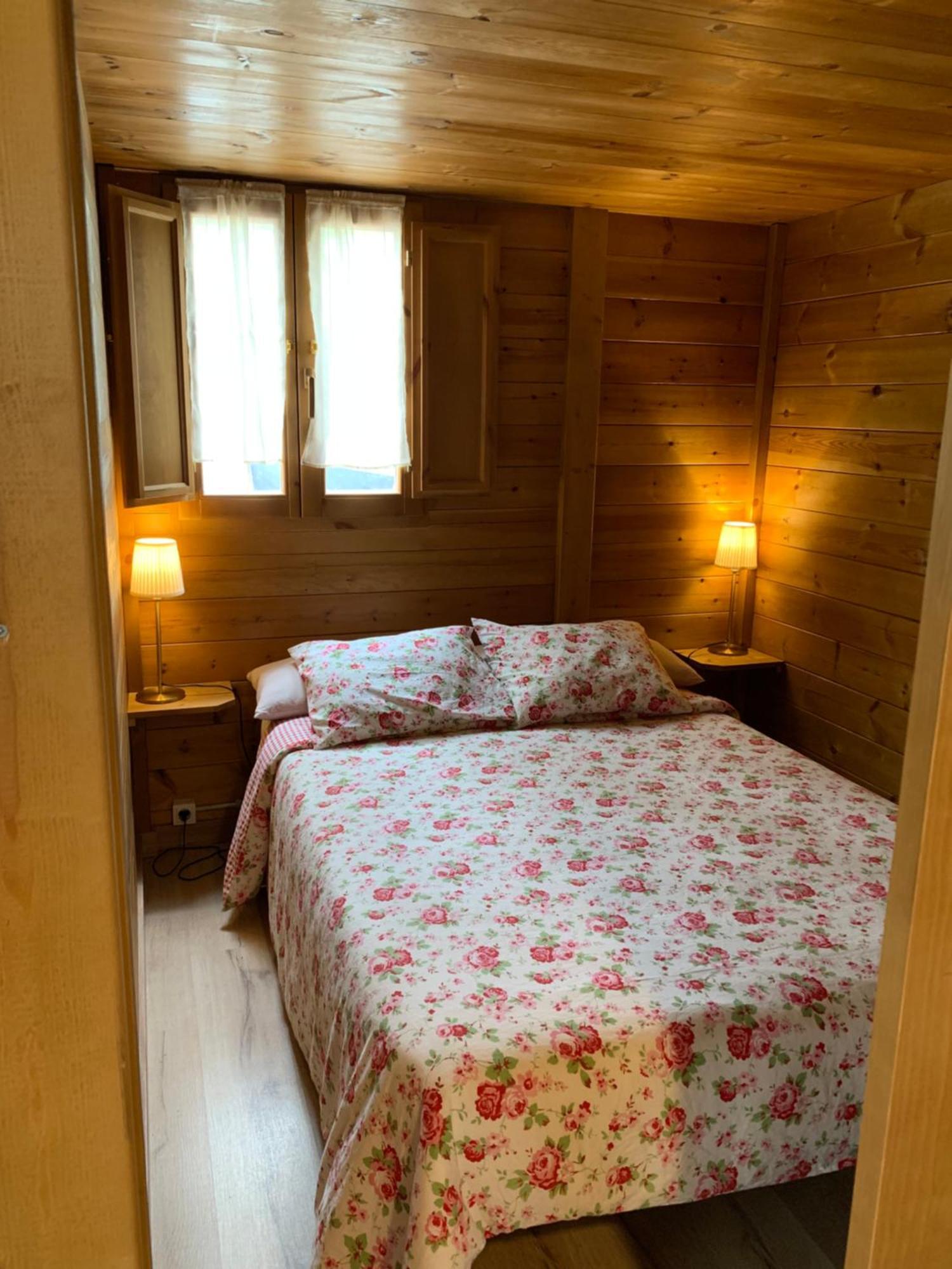 Camping Puigcercos Borredá 外观 照片